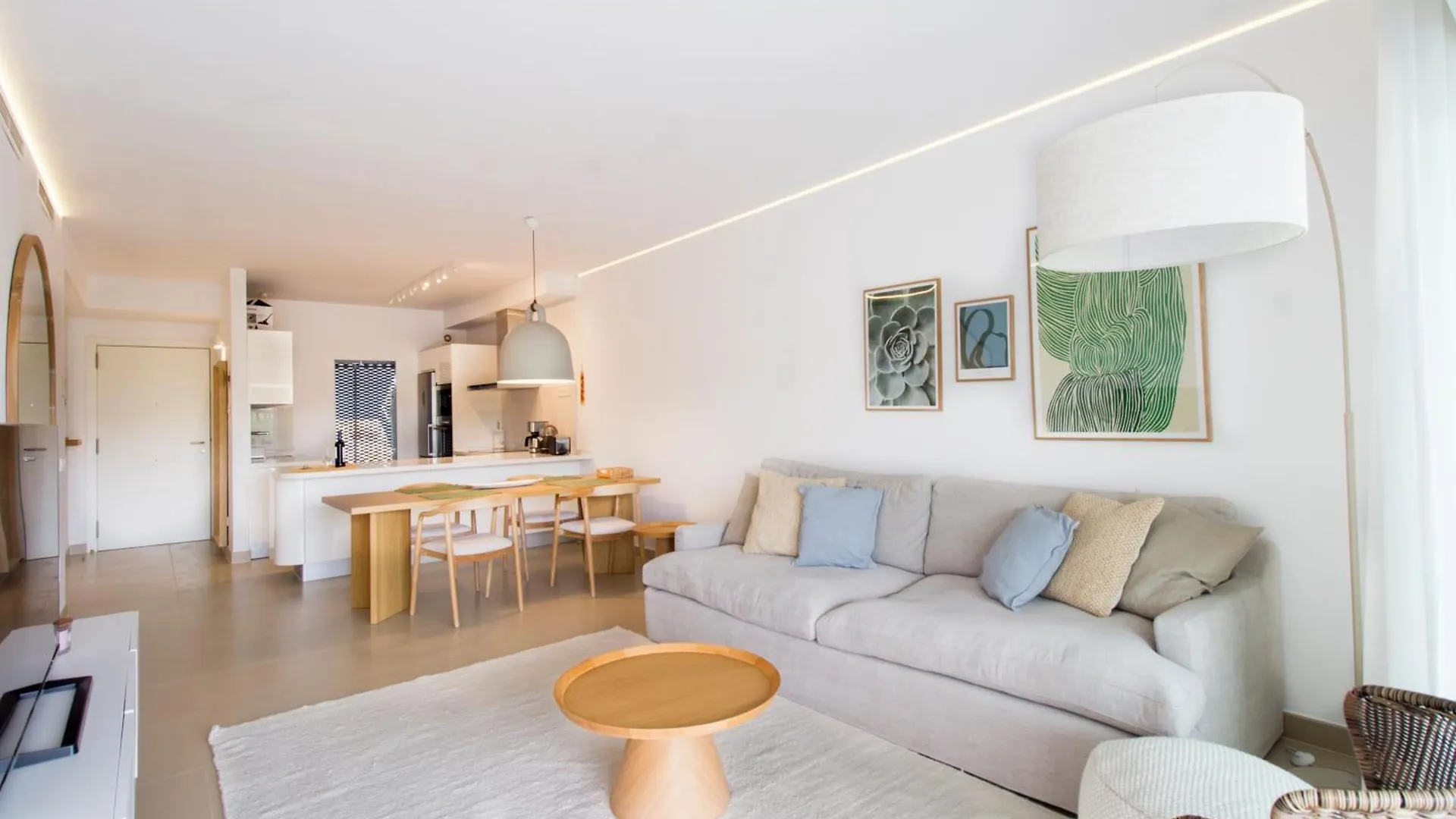 Apartment Happy Travel South Beach 5-2B Benalmadena Spain